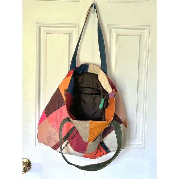 Ameri Leather Handbag - Picture 4 of 5